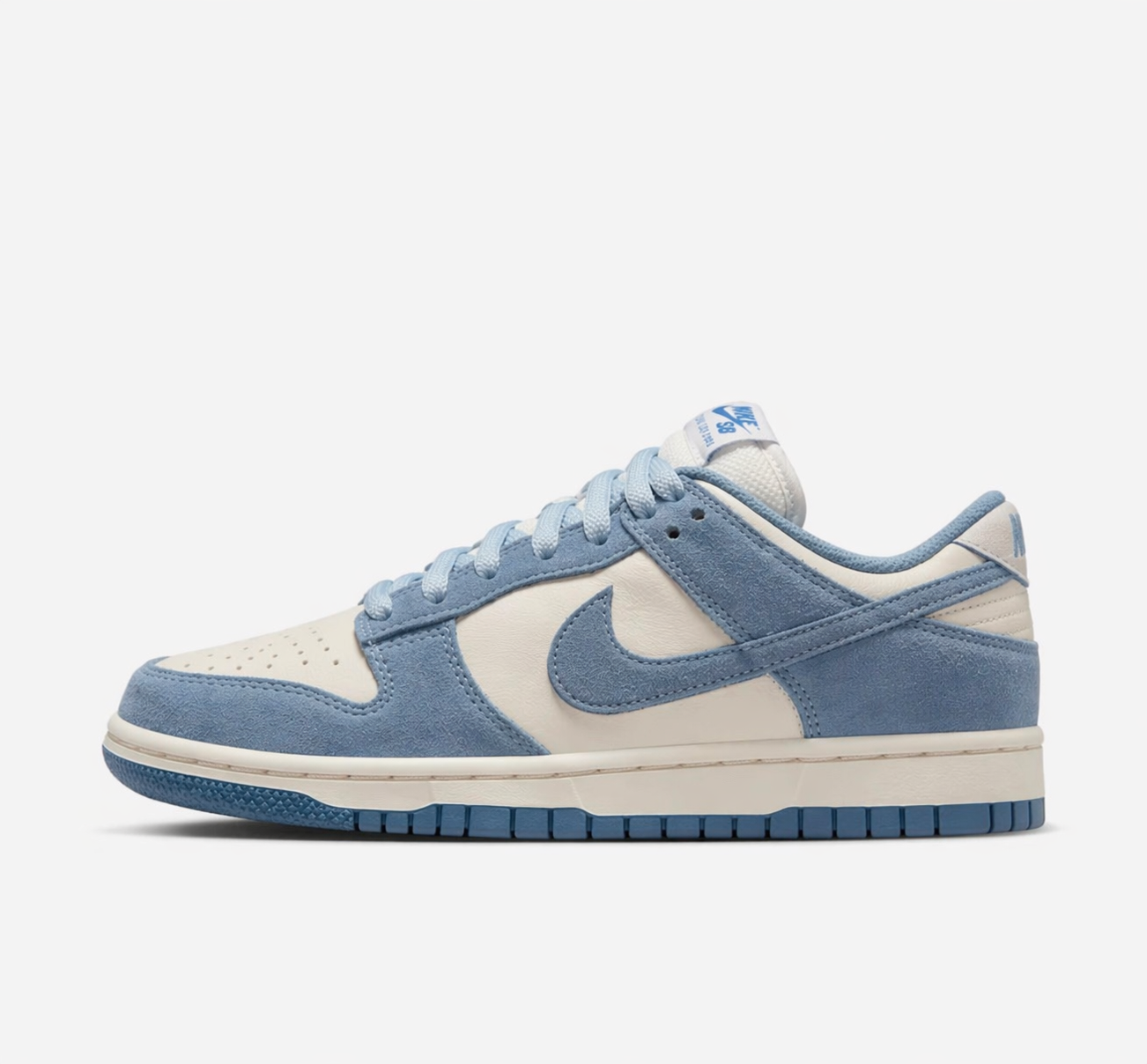 Tênis Nike Dunk Low